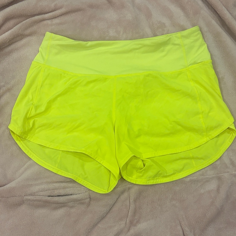 Lululemon Size 6 Neon Green  Women's Shorts